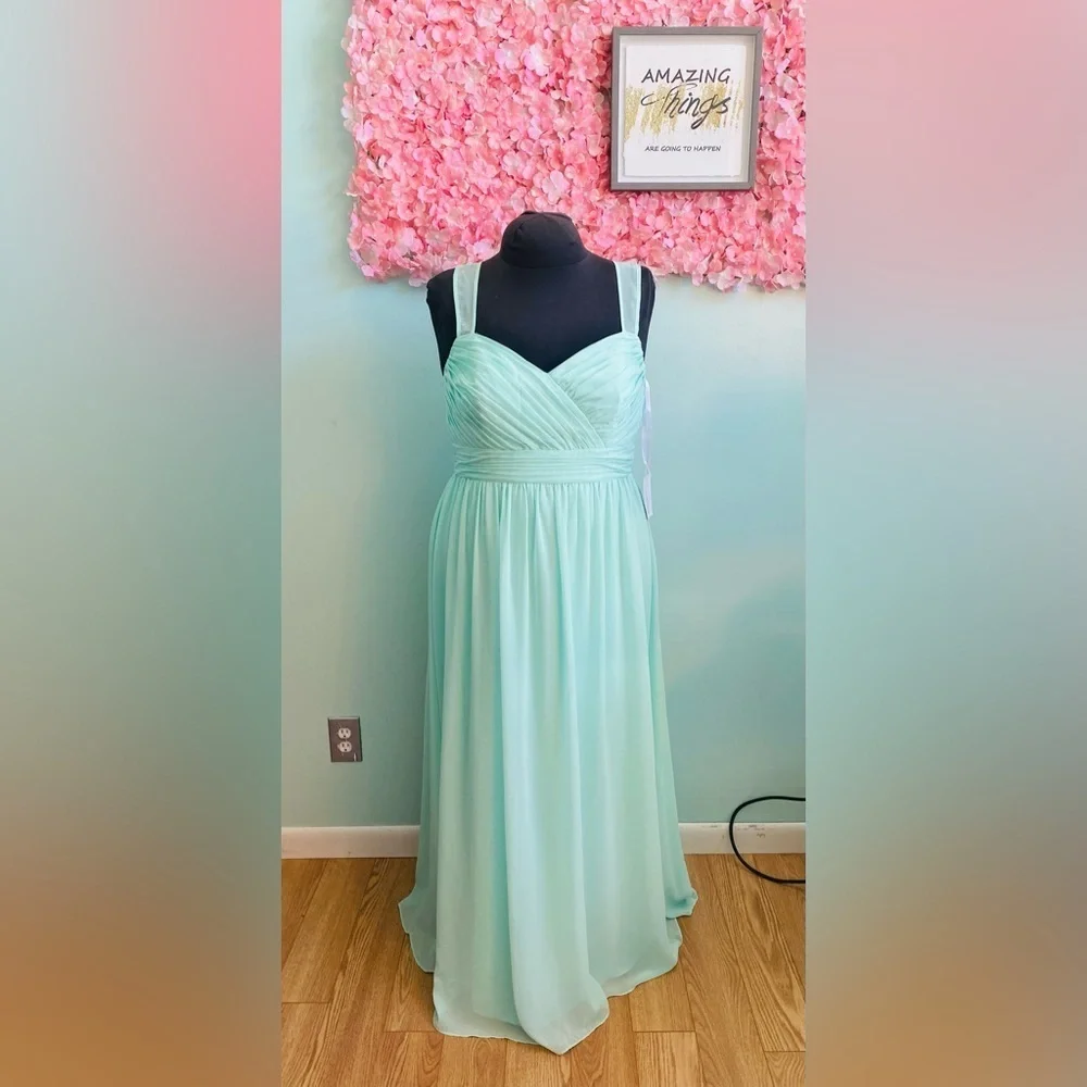 aqua mint bridesmaid dresses Mint Green Bridesmaid Dresses